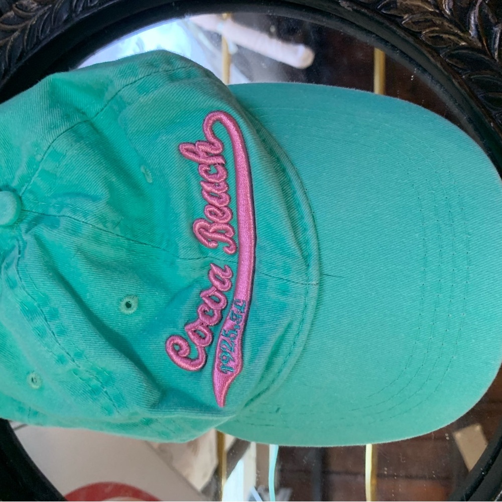 Beachlunchlounge Mint Green Cap